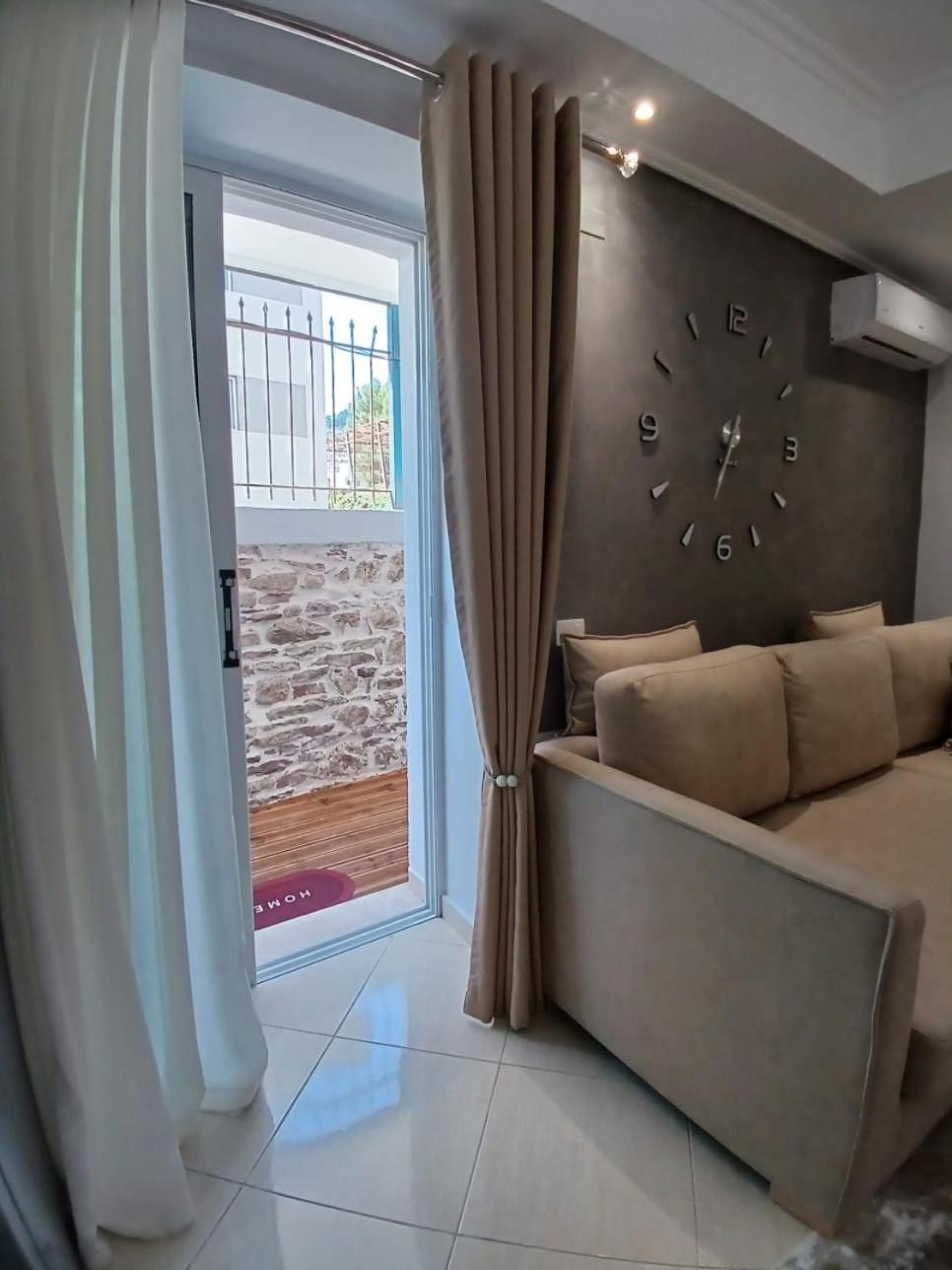 Mato Apartment Gjirokastër 外观 照片